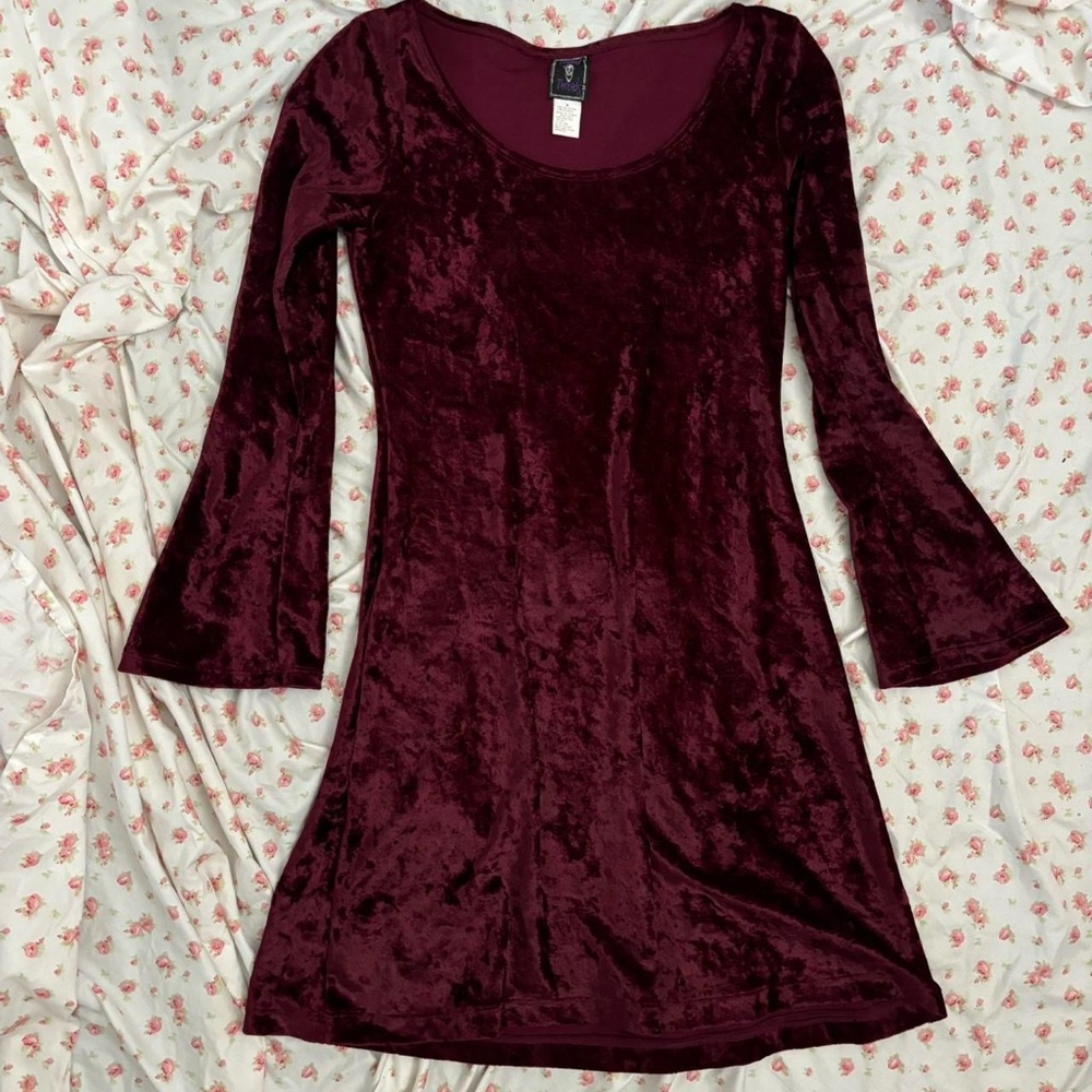 morbid threads dress